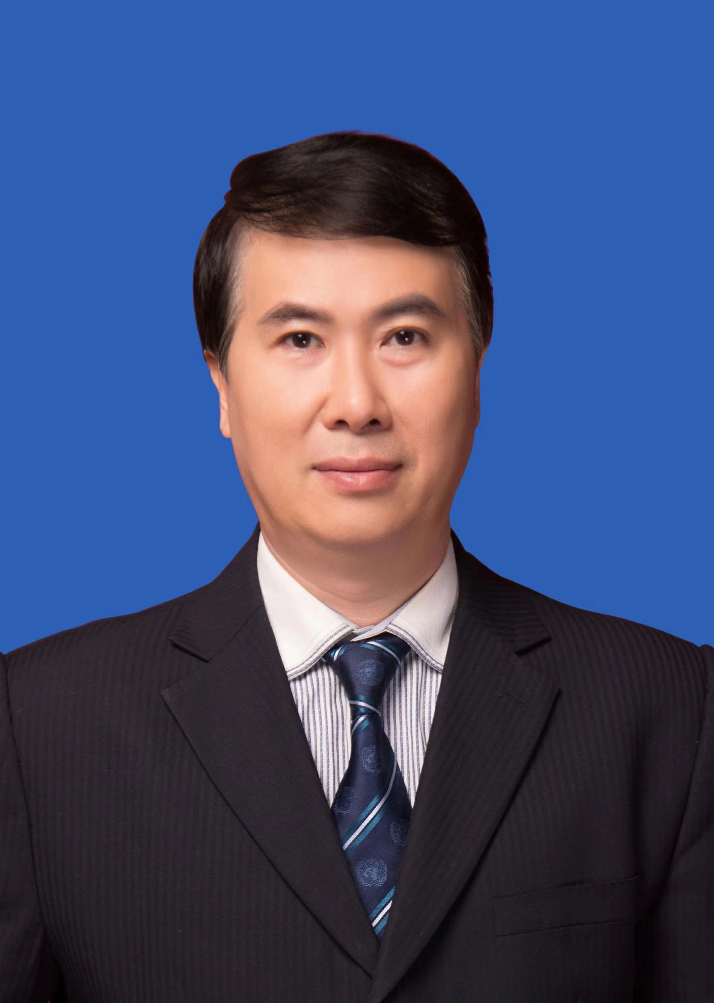 黄建华